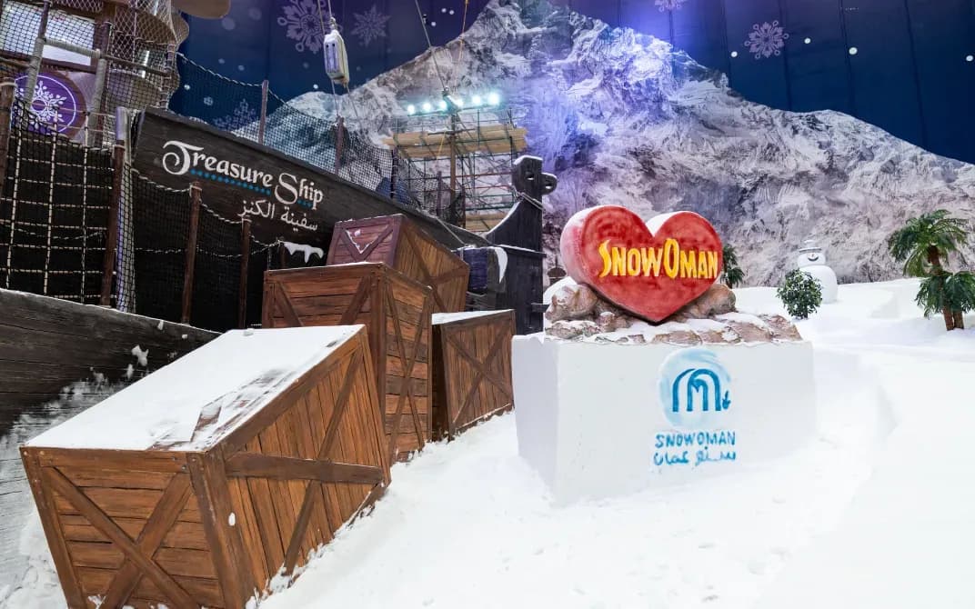 Snow Oman - Image 7